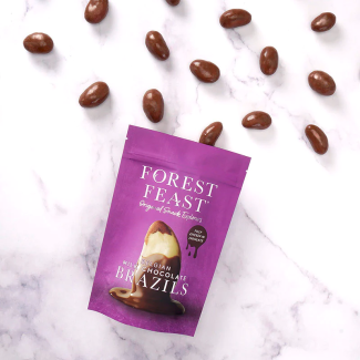 Nuci Braziliene învelite în Ciocolată Belgiană cu Lapte 120G Forest Feast Nuci Braziliene învelite în Ciocolată Belgiană cu Lapte 120G Forest Feast